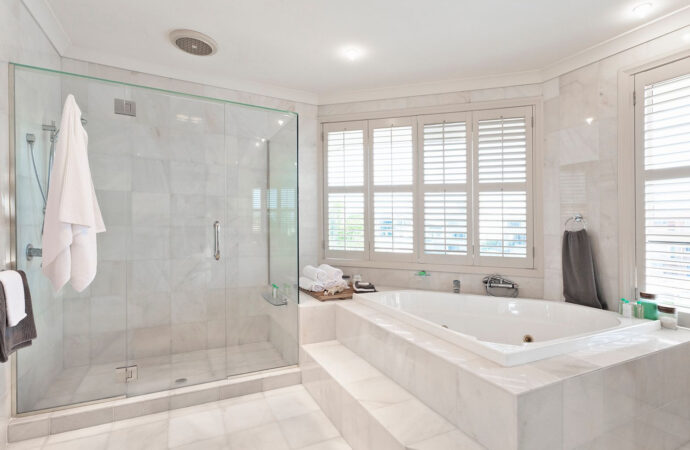 Custom Tubs - Carolina Bathroom Remodeling Pros of Myrtle Beach