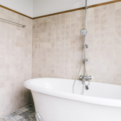 Tub & Shower Combinations - Carolina Bathroom Remodeling Pros of Myrtle Beach