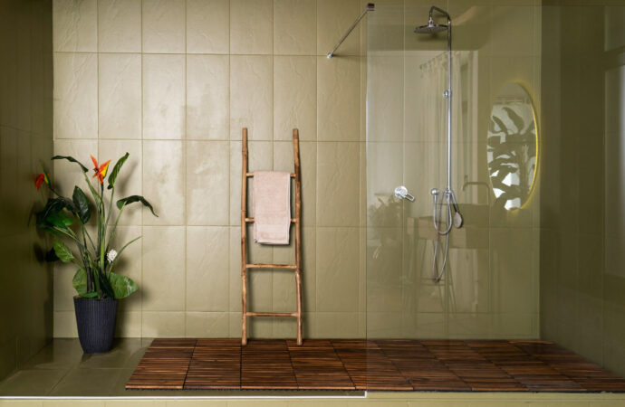 Walk-in Showers - Carolina Bathroom Remodeling Pros of Myrtle Beach