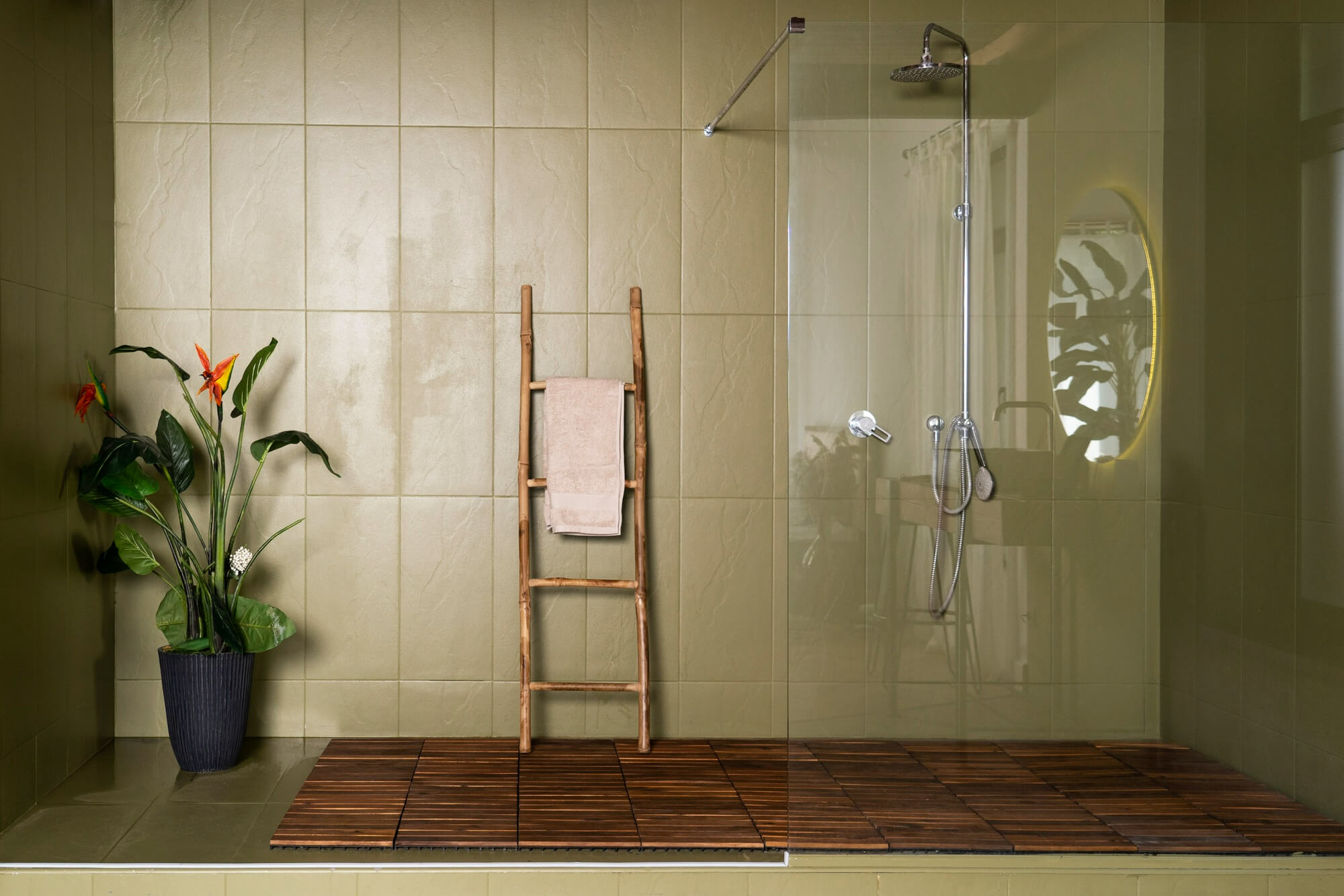 Walk-in Showers - Carolina Bathroom Remodeling Pros of Myrtle Beach